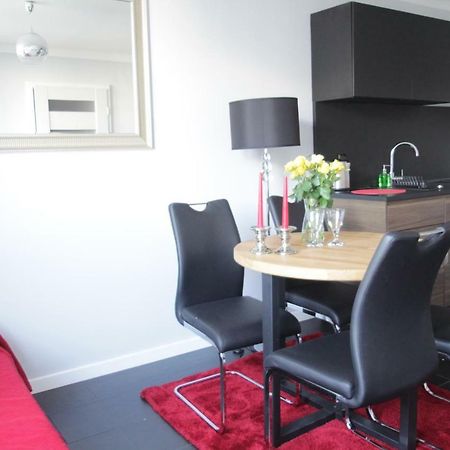 Fantastyczny Apartament Krolewska Варшава Экстерьер фото